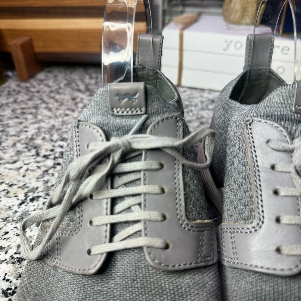 Wolf & Shepard | Unisex Men's or Women's SwiftKnit™ Derby Casual Sneakers